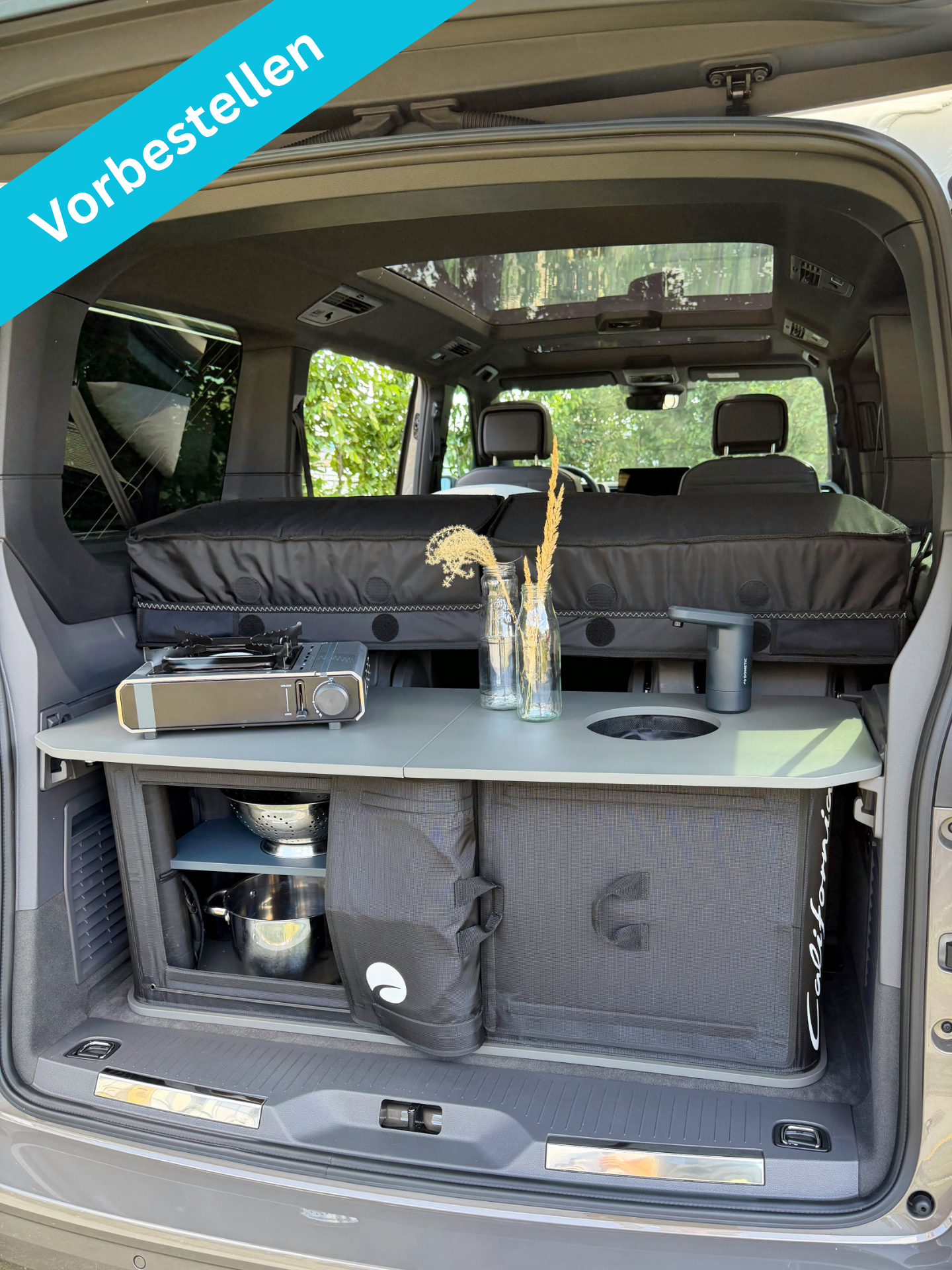 Vorbestell-Set: Aufblasbare Küche & Bett für VW California Beach / Multivan