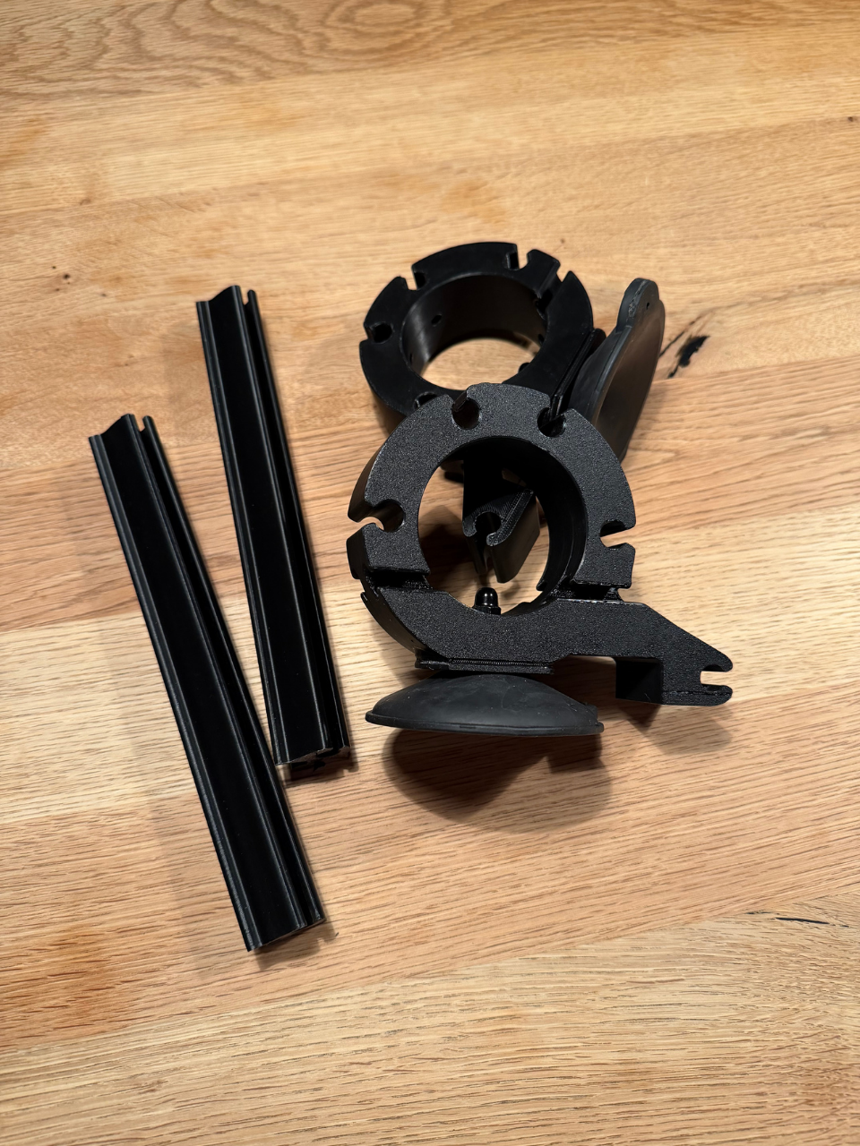 Circular adapter for awning